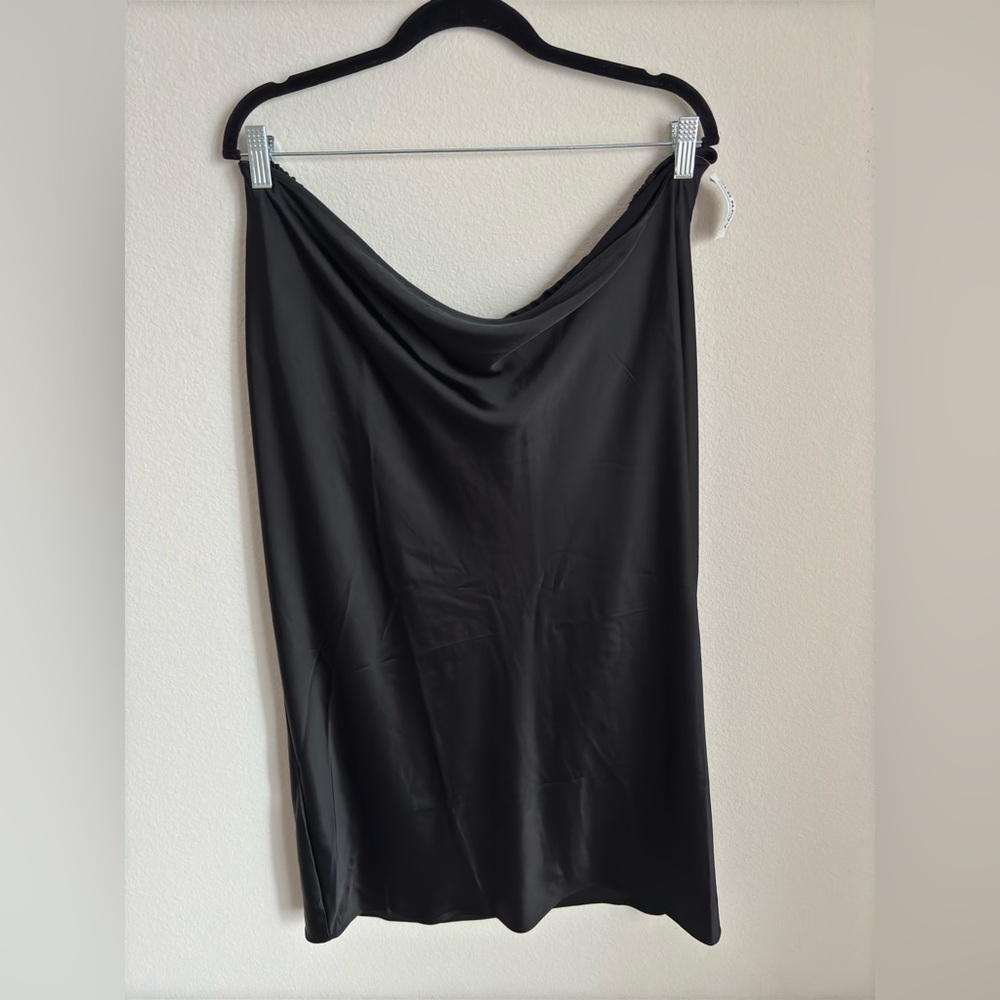 Elegant Black Slip Skirt